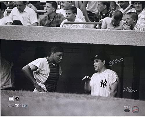 Йога Берра, Ню Йорк Янкис, Бункер с размер 16 х 20 инча с автограф Элстона Хауърд, Снимка с подпис на фотограф - Снимки на MLB с автограф